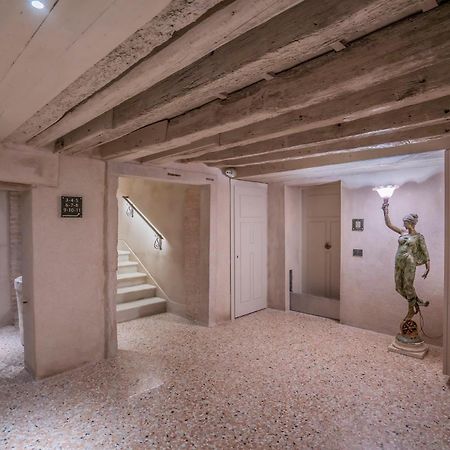 Corte Rubbi 7 Deluxe Apartment Венеція Екстер'єр фото