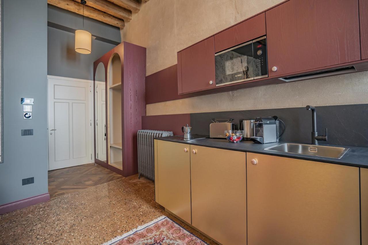 Corte Rubbi 7 Deluxe Apartment Венеція Екстер'єр фото